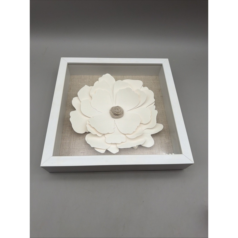 3D Floral Shadow Box Wall Art White Flower Farmhouse Cottage Decor 11"
